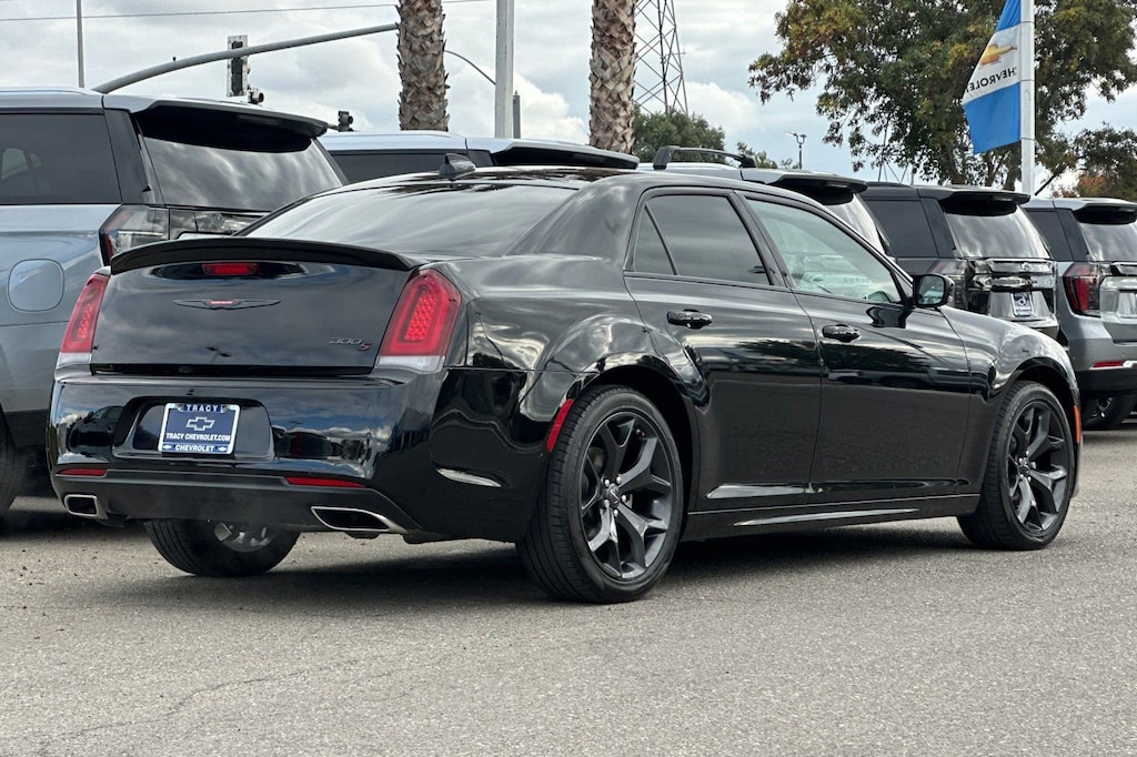 Used 2023 Chrysler 300 300S