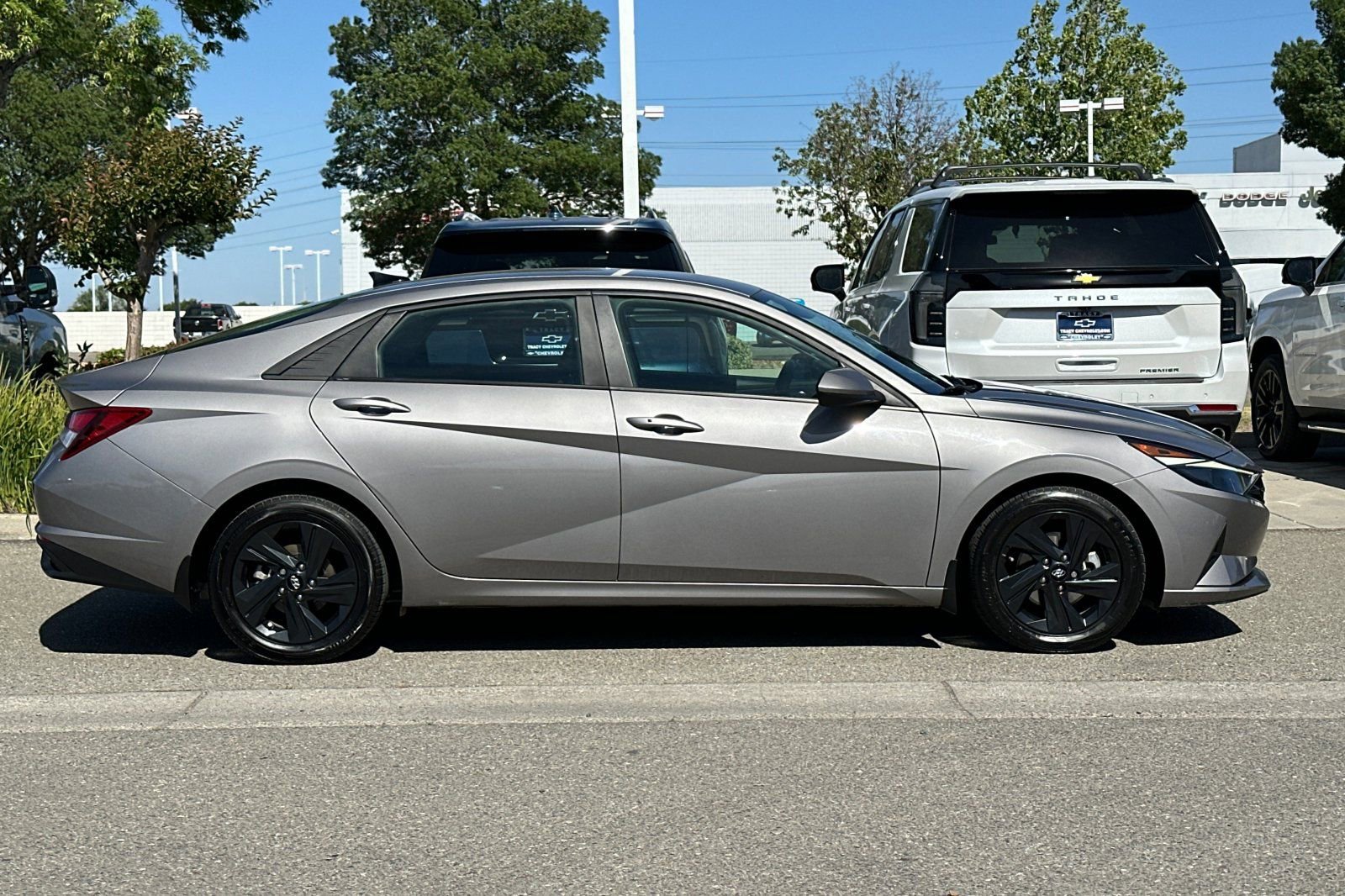 Used 2022 Hyundai Elantra SEL with VIN KMHLM4AG9NU323365 for sale in Tracy, CA