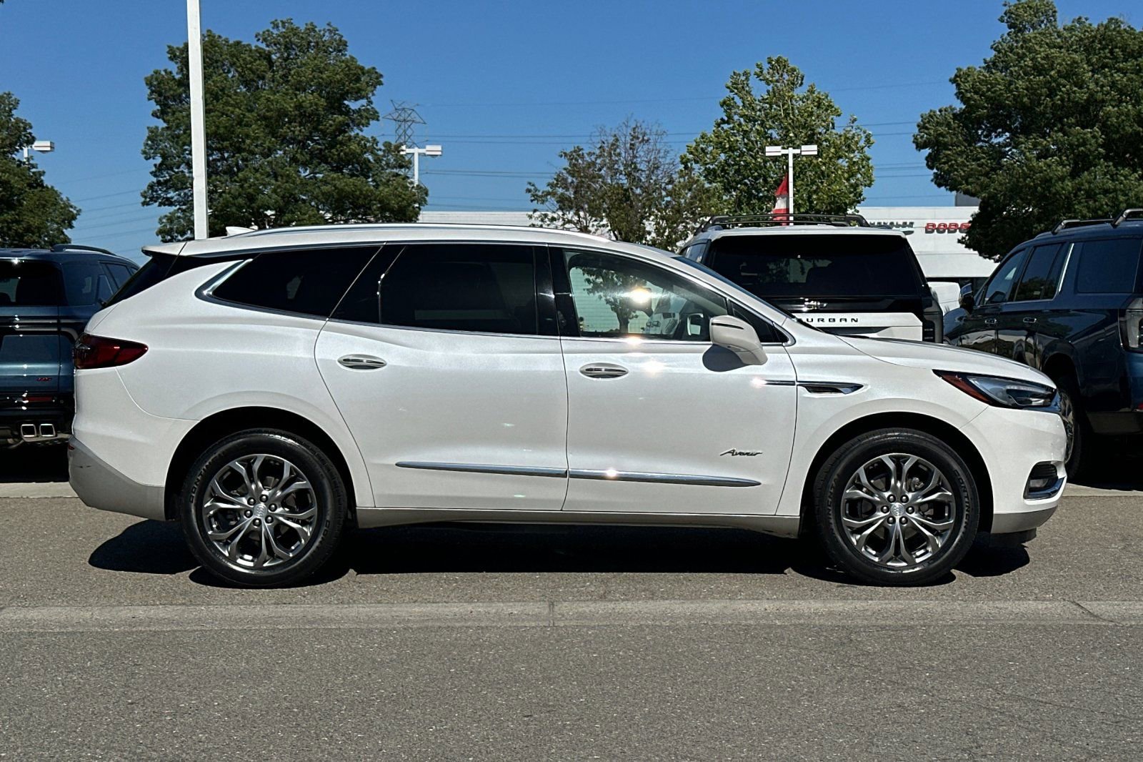 Used 2019 Buick Enclave Avenir with VIN 5GAERDKW5KJ120122 for sale in Tracy, CA