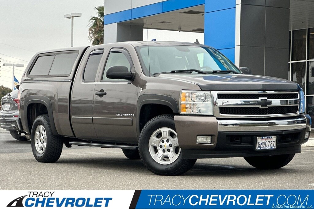 Used 2008 Chevrolet Silverado 1500 LT w/1LT Truck