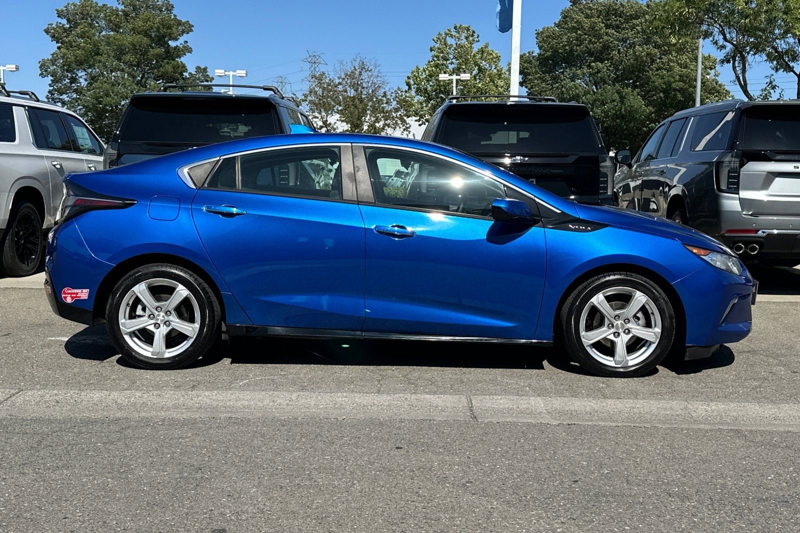 Used 2018 Chevrolet Volt LT with VIN 1G1RC6S51JU117129 for sale in Tracy, CA