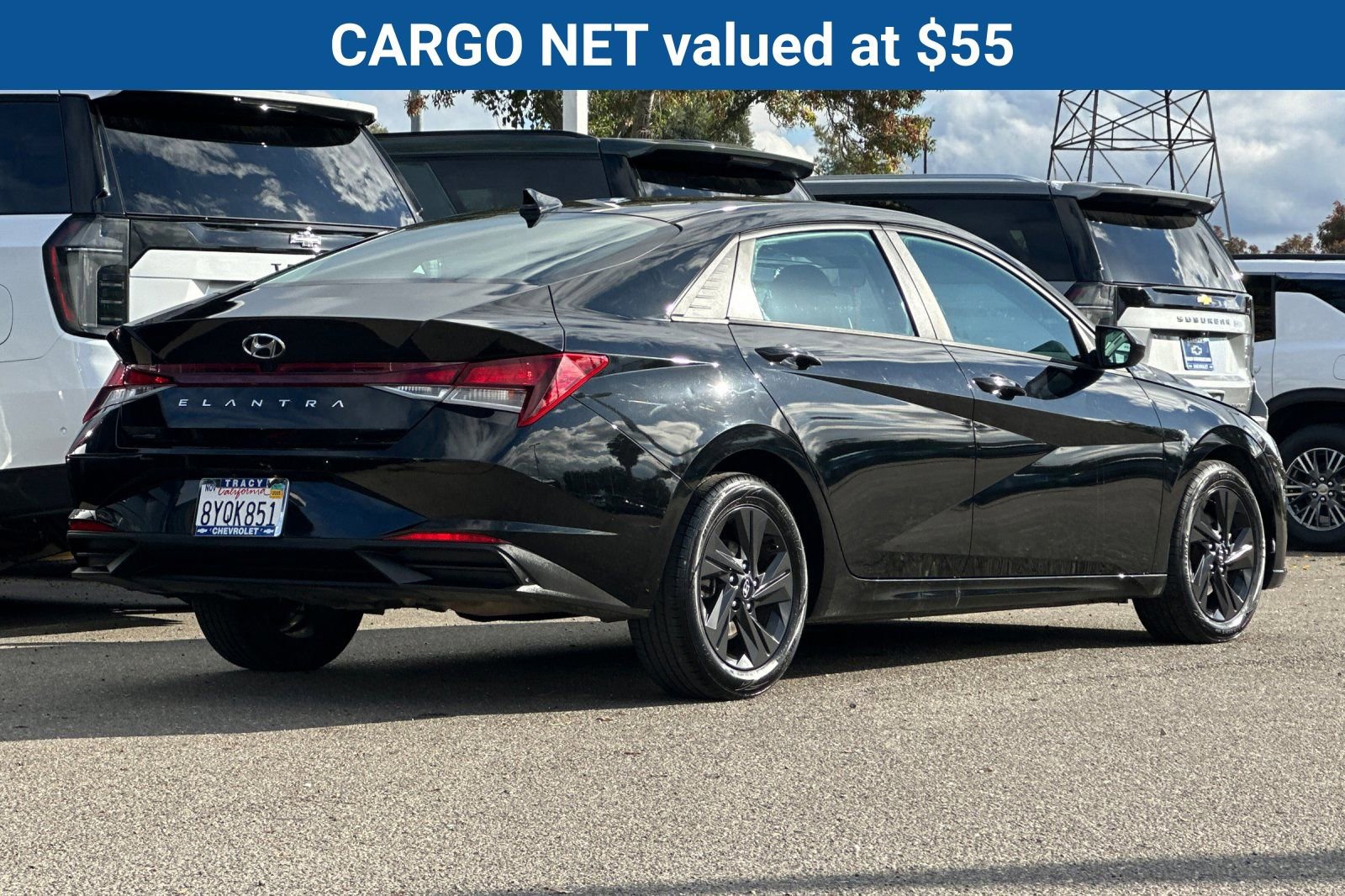 2021 Hyundai Elantra SEL photo 3