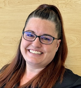 Staff member Chelsea Silva from 06f7f0233564