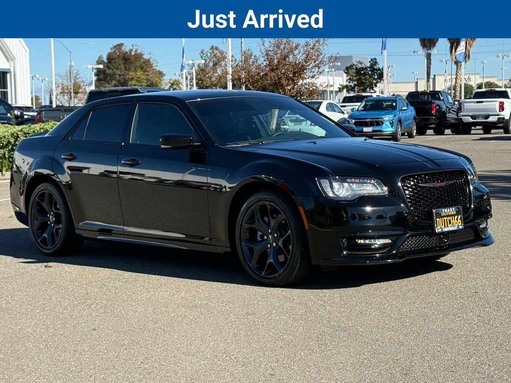 Used 2023 Chrysler 300 300S