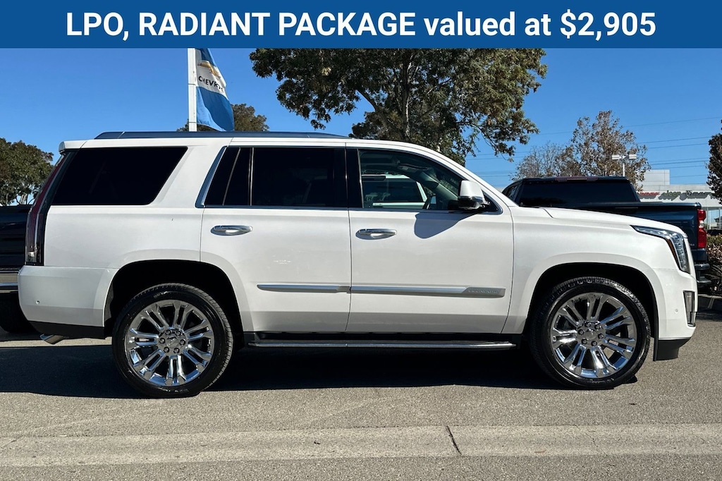 Used 2019 CADILLAC Escalade Luxury SUV