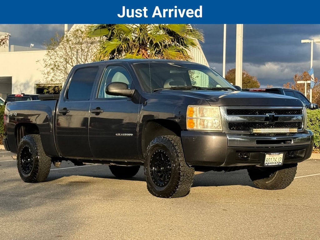 Used 2010 Chevrolet Silverado 1500 LT Truck