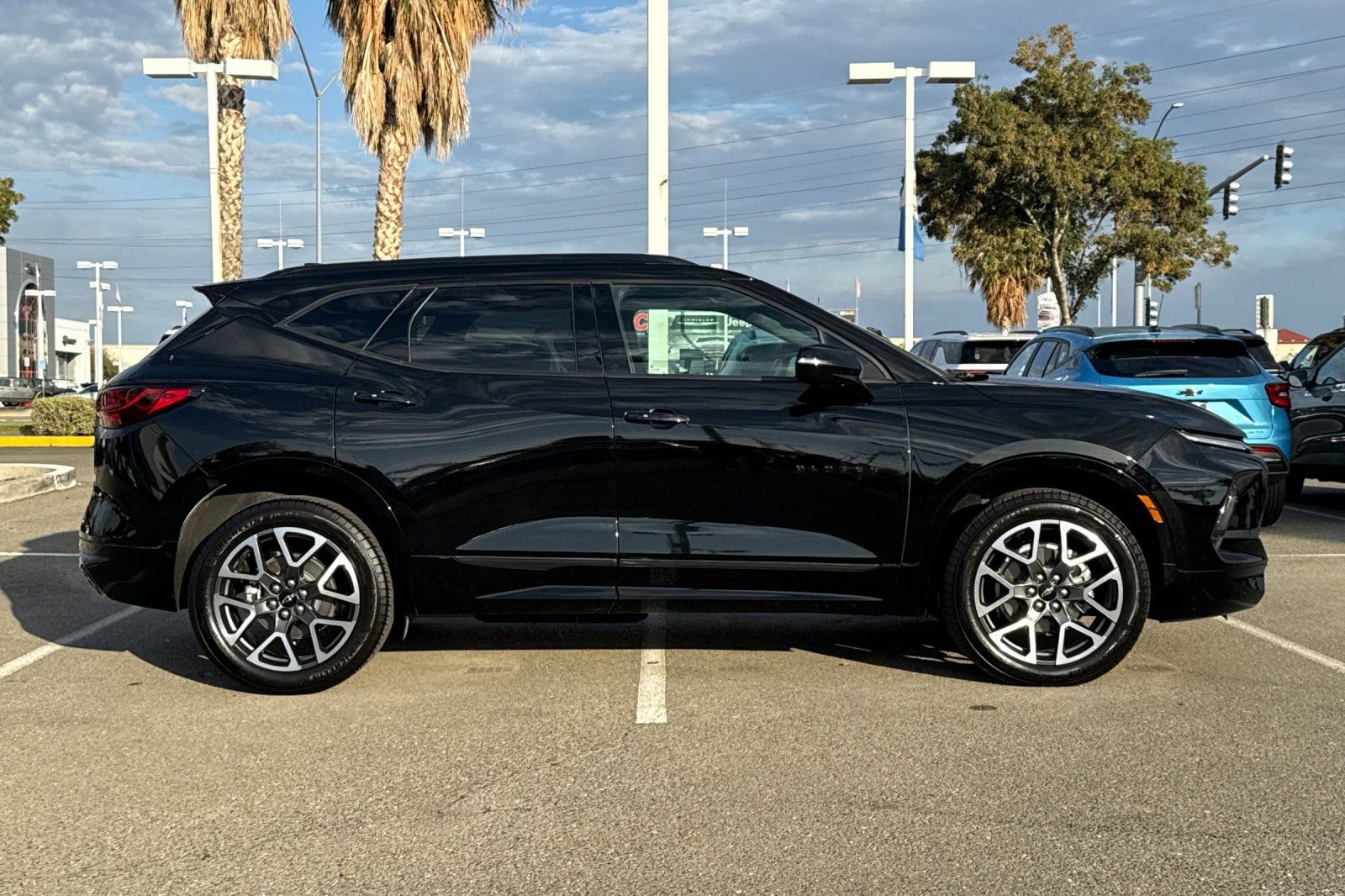 2024 Chevrolet Blazer RS photo 2