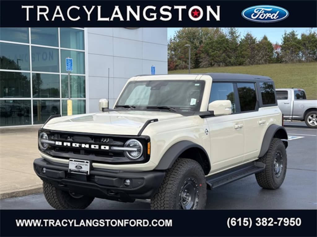 New 2025 Ford Bronco Outer Banks SUV