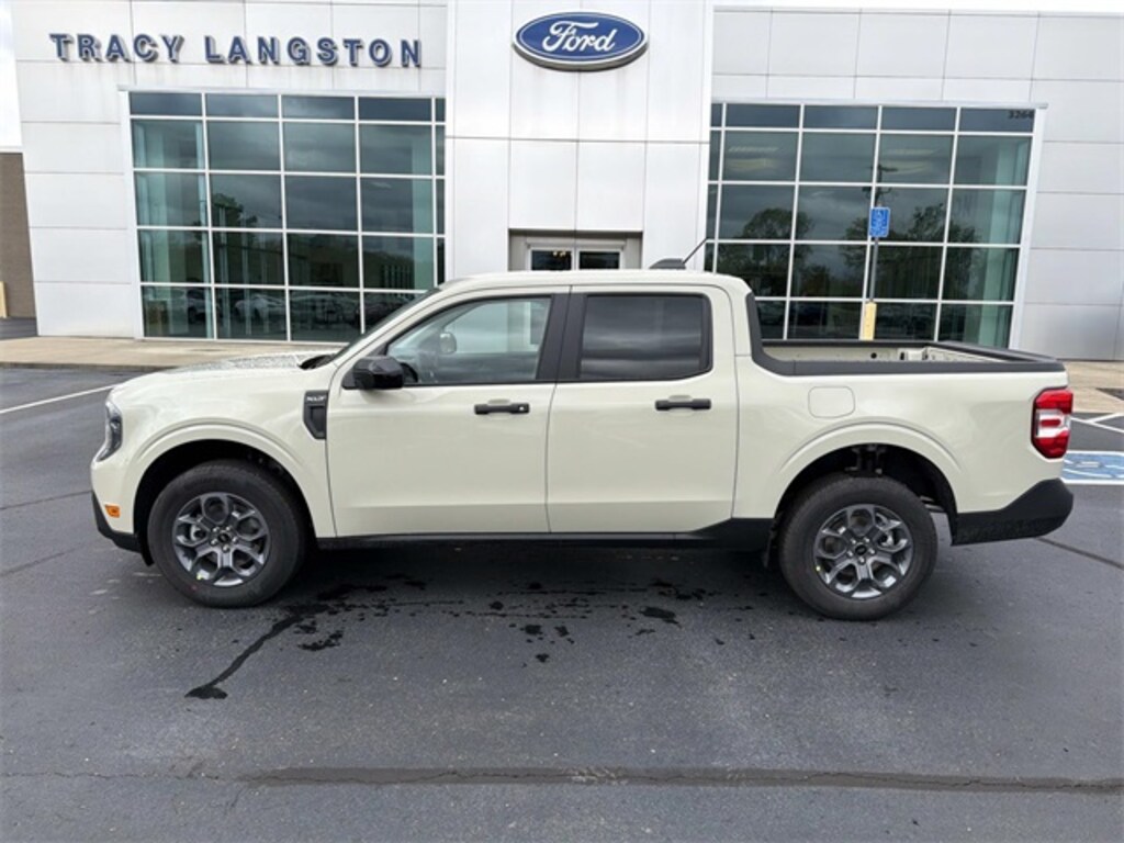 New 2025 Ford Maverick XLT Truck