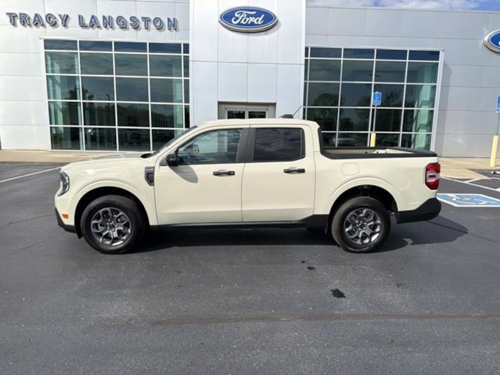 New 2025 Ford Maverick XLT Truck