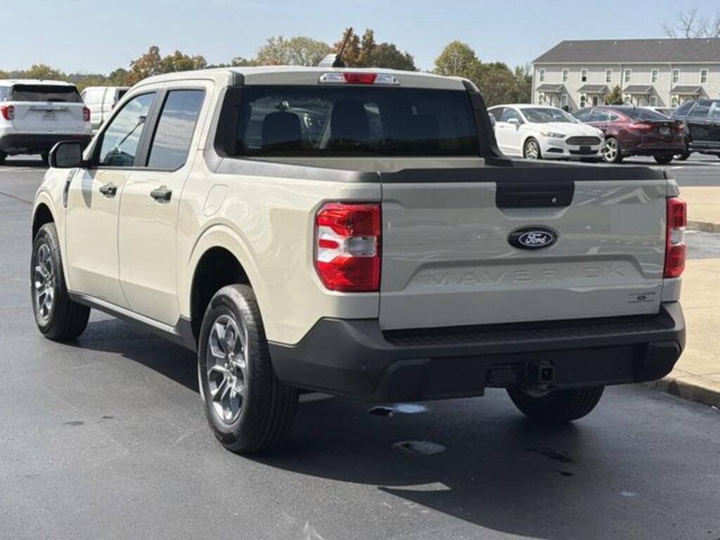 New 2025 Ford Maverick XLT Truck