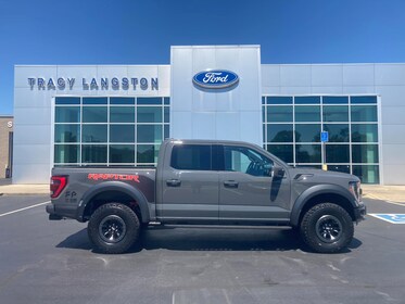 Staff member Shirley Hicks from db021e4fef18