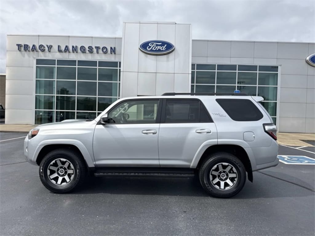 Used 2024 Toyota 4Runner TRD Off-Road SUV