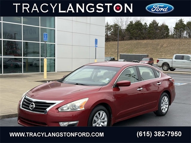 2015 Nissan Altima S's photo