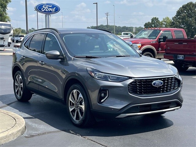 Used 2023 Ford Escape Platinum with VIN 1FMCU9JA7PUA22461 for sale in Springfield, TN