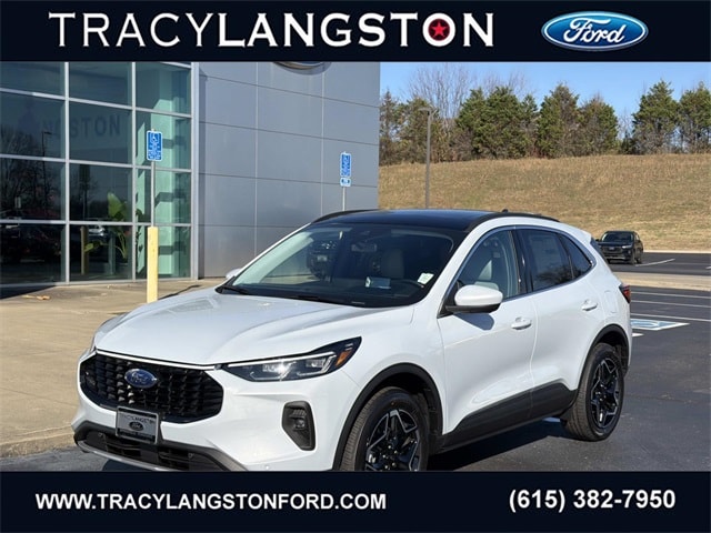 2026 Ford Escape Platinum's photo