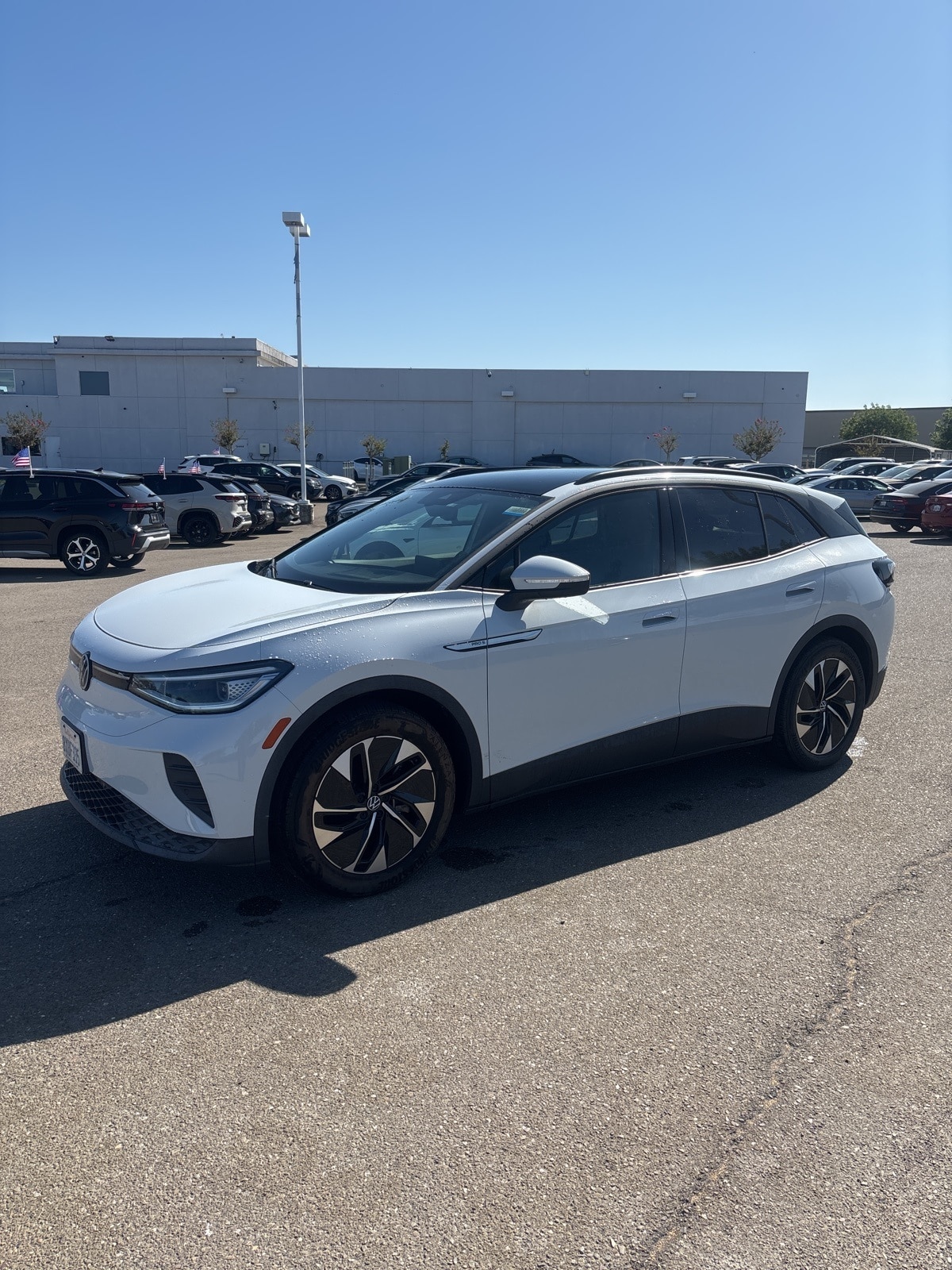 Used 2021 Volkswagen ID.4 PRO S with VIN WVGTMPE23MP035564 for sale in Tracy, CA