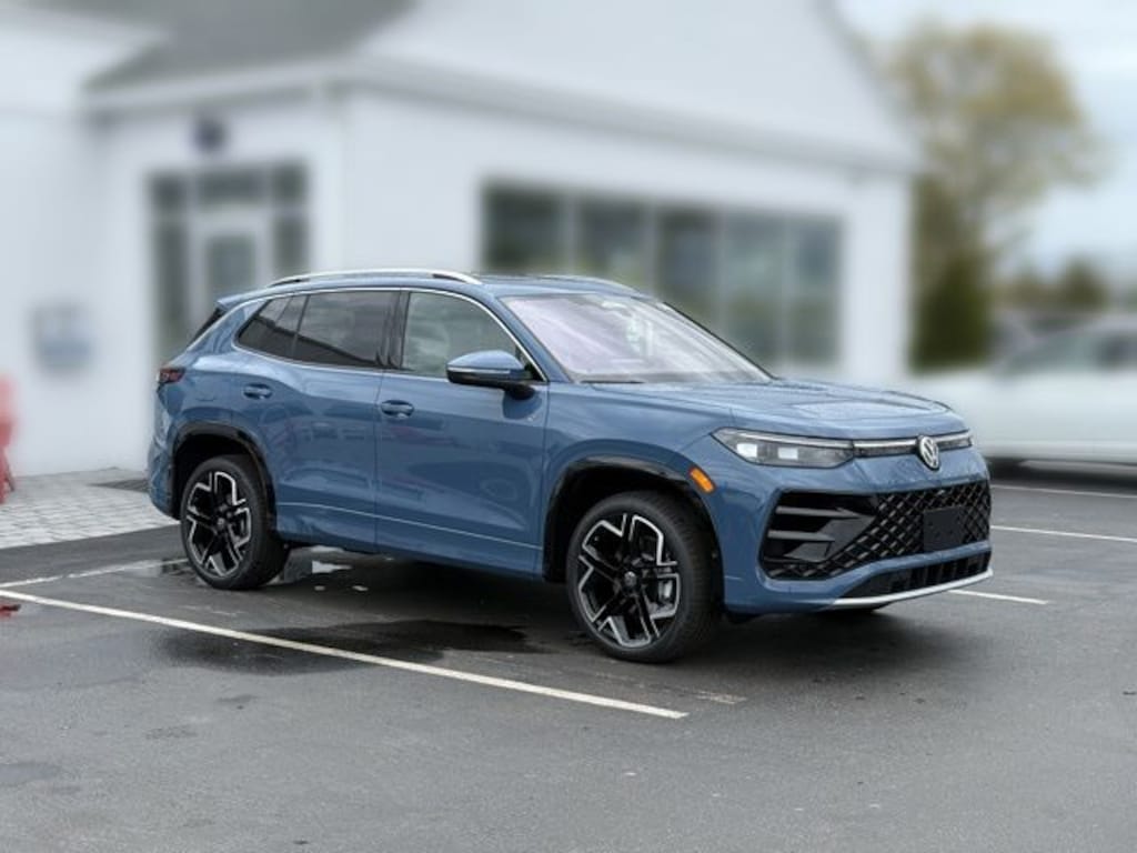 New 2026 Volkswagen Tiguan 2.0T SEL R-Line Turbo SUV