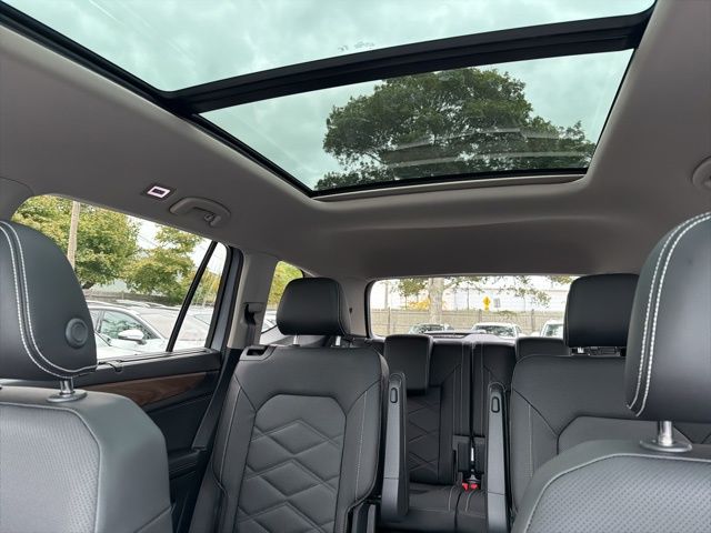 2026 Volkswagen Atlas SE w/Tech - Photo 16