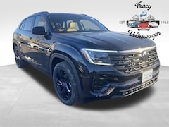 2026 Volkswagen Atlas Cross Sport 2.0T SEL R-Line Black SUV