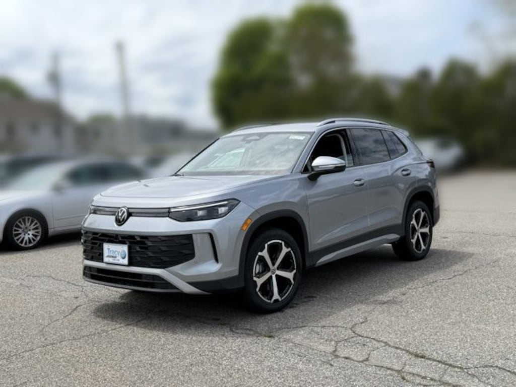 New 2026 Volkswagen Tiguan 2.0T SE SUV