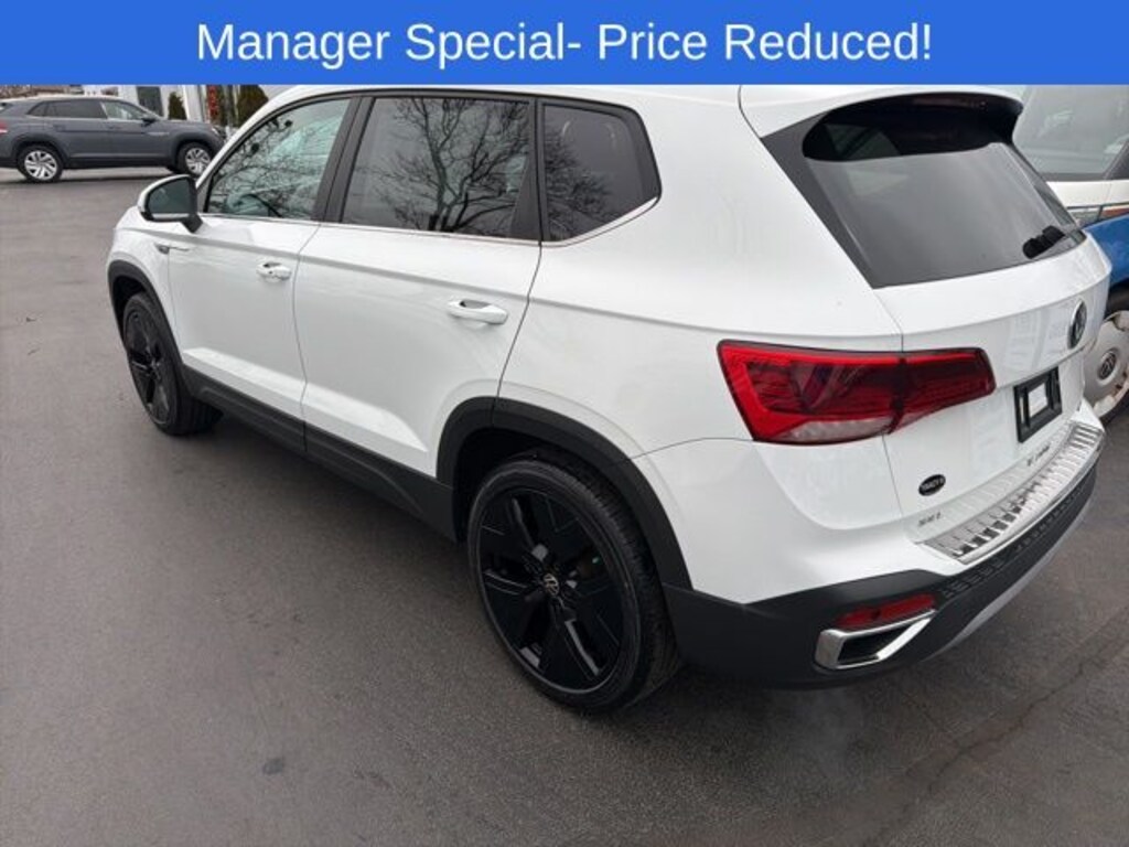 Used 2022 Volkswagen Taos 1.5T SEL SUV