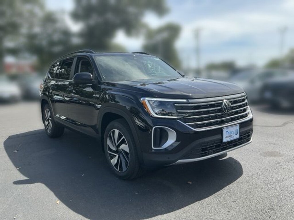 New 2026 Volkswagen Atlas SE w/Technology SUV