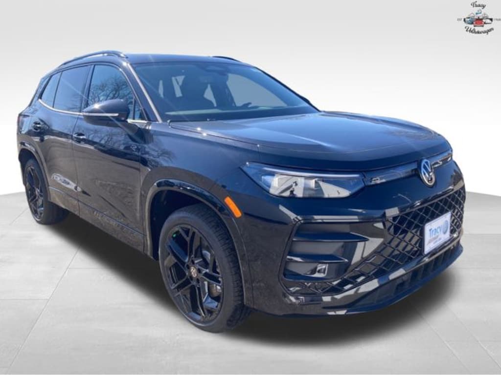 New 2026 Volkswagen Tiguan 2.0T SE R-Line Black SUV