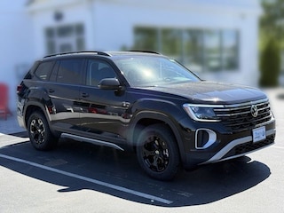 New 2026 Volkswagen Atlas 2.0T Peak Edition SUV for sale in Hyannis, MA