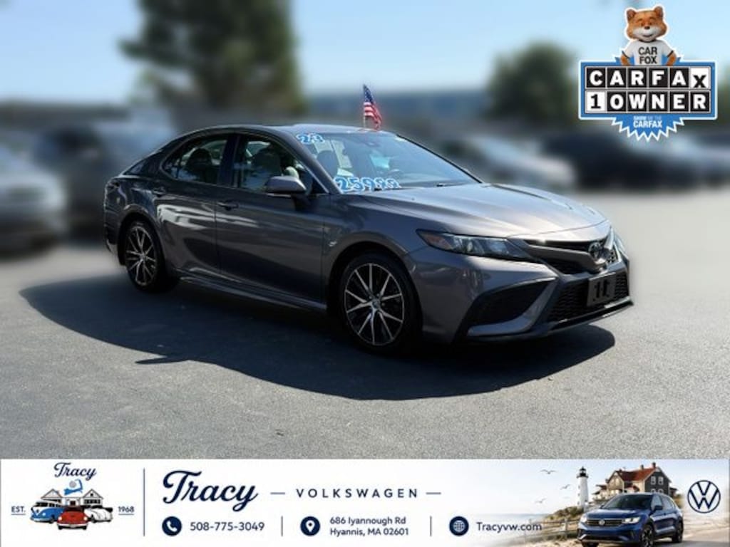 Used 2023 Toyota Camry SE Sedan