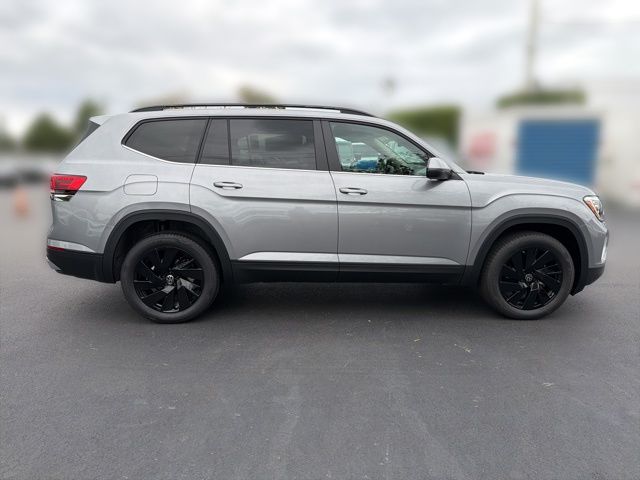 2026 Volkswagen Atlas SE w/Tech - Photo 8