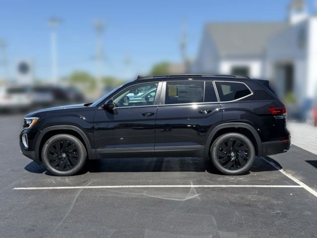 New 2026 Volkswagen Atlas 2.0T SE w/Technology SUV