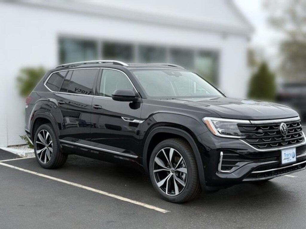 New 2026 Volkswagen Atlas 2.0T SEL Premium R-Line SUV