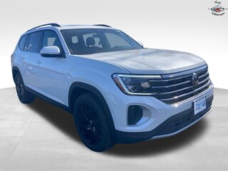 New 2026 Volkswagen Atlas 2.0T SE w/Technology SUV for sale in Hyannis, MA