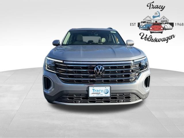 2026 Volkswagen Atlas SE Technology photo 2