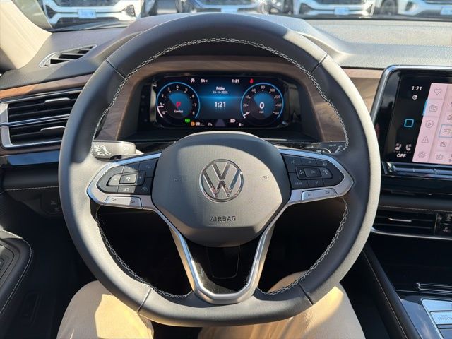 2026 Volkswagen Atlas SE w/Tech - Photo 10
