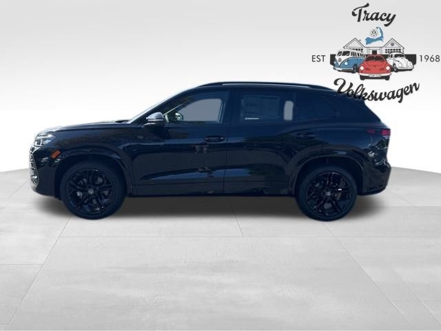 2025 Volkswagen Tiguan SE R-Line Black photo 4