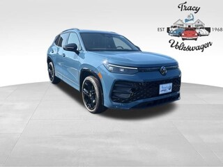 New 2025 Volkswagen Tiguan 2.0T SE R-Line Black SUV for sale in Hyannis, MA