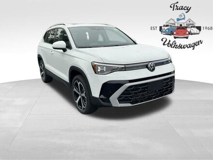2025 Volkswagen Taos 1.5T SEL SUV