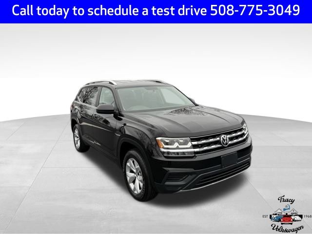 2018 Volkswagen Atlas S's photo