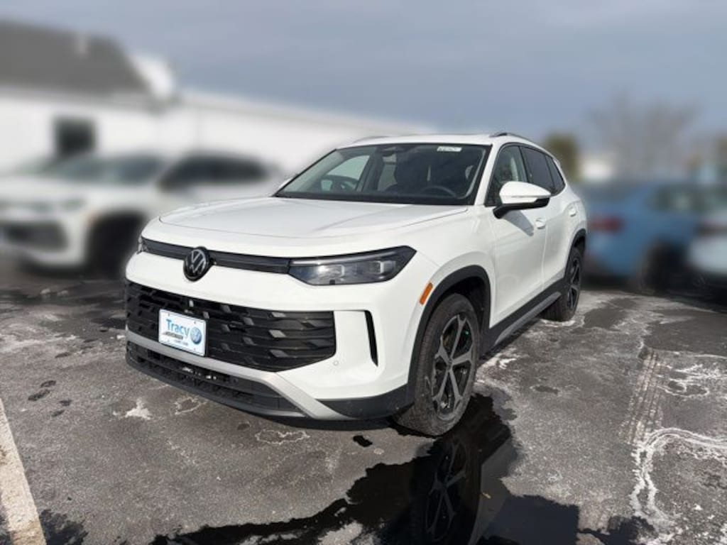 New 2026 Volkswagen Tiguan 2.0T SE SUV