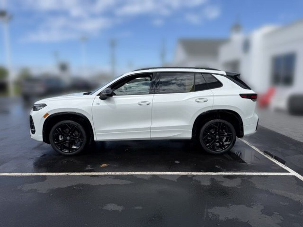 New 2026 Volkswagen Tiguan 2.0T SE R-Line Black SUV
