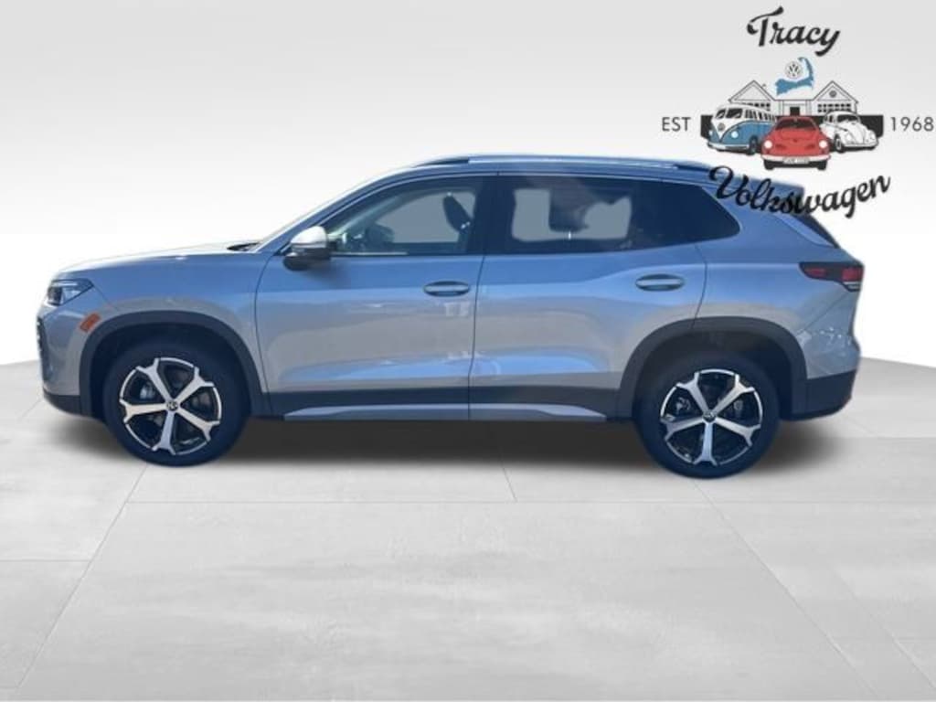 New 2025 Volkswagen Tiguan 2.0T SE SUV