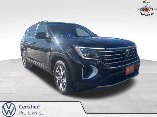 2024 Volkswagen Atlas SE's photo