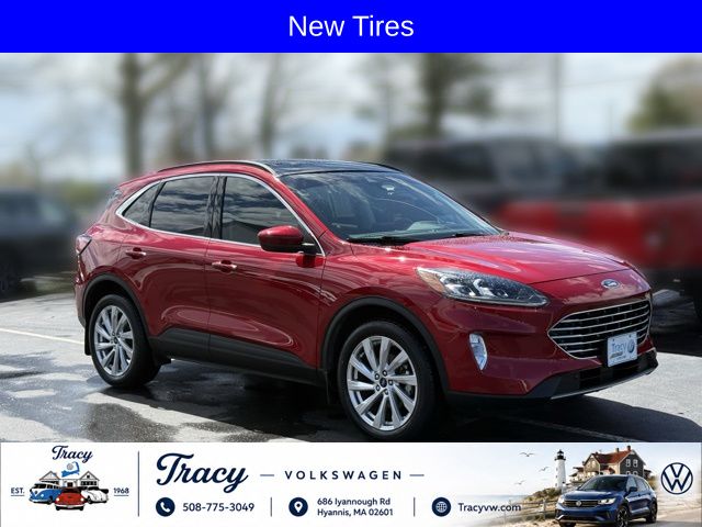 2021 Ford Escape Titanium AWD's photo