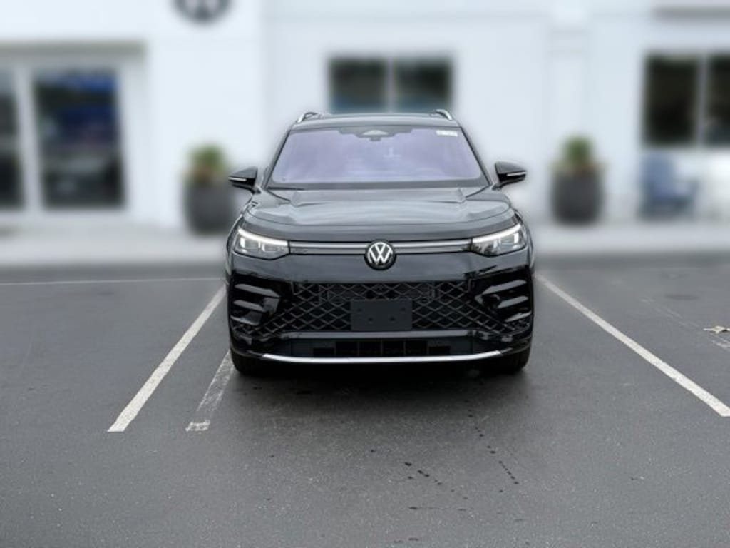 New 2026 Volkswagen Tiguan 2.0T SEL R-Line Turbo SUV
