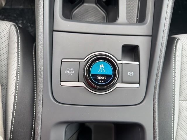 2026 Volkswagen Tiguan SE - Photo 14