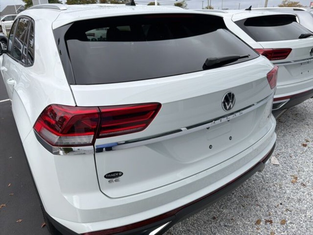 Certified 2023 Volkswagen Atlas Cross Sport 2.0T SE SUV