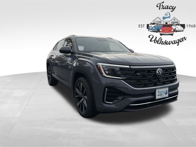 2026 Volkswagen Atlas Cross Sport SEL Premium R-LINE's photo