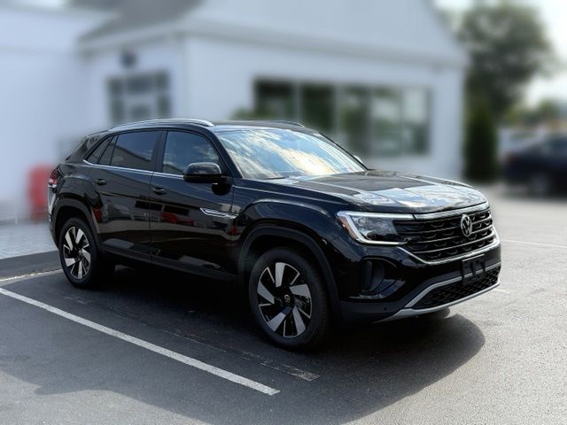 New 2026 Volkswagen Atlas Cross Sport SE w/Technology SUV for sale in Hyannis, MA